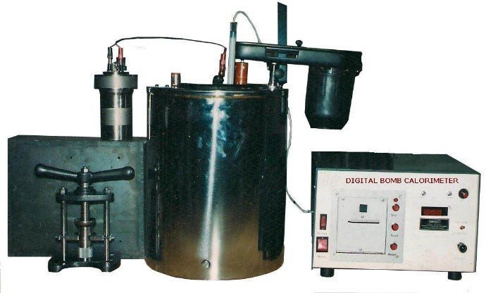 Bomb-Calorimeter-Apparatus.jpg Bomb Calorimeter Apparatus