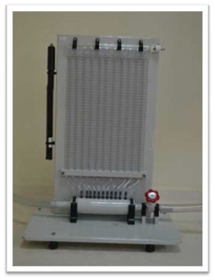 venturi.jpg Venturi Meter Inclusive Of Inlet And Outlet Tanks